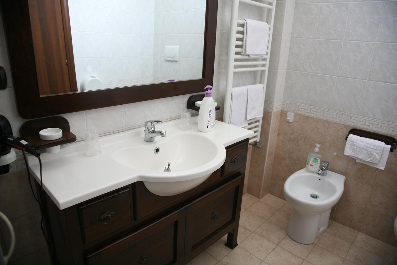 Residence Angelica Ориа Екстериор снимка